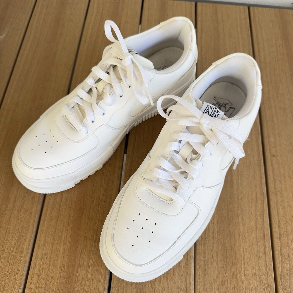 Nike Air Force 1 Pixel White Leather Sneakers Women’s 10.5 CK6649-100